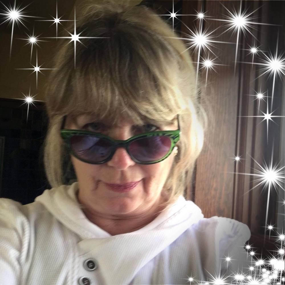 Meet your Posher, Joyce